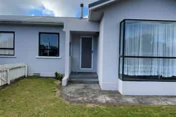 28 Breakwater Road, Moturoa