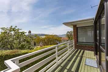 20 Pacific Street, Roslyn