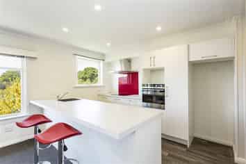 20 Pacific Street, Roslyn