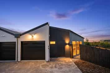 4/168 Gardiners Road, Harewood