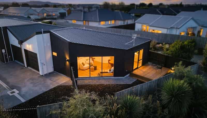 4/168 Gardiners Road, Harewood