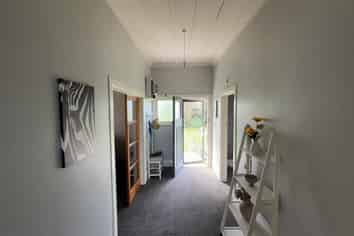 Gisborne - Address withheld