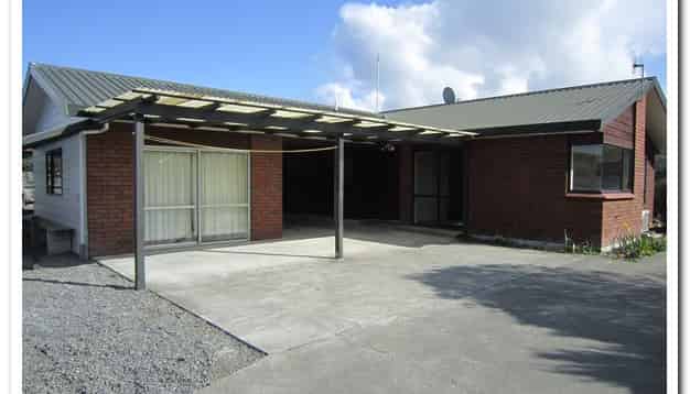  Riverslea Road South, Akina
