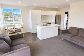 48 Omata Road, Westown