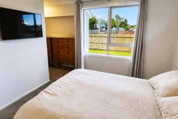 48 Omata Road, Westown