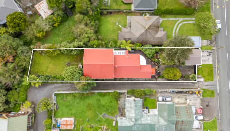 42 Allington Road, Karori