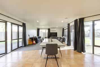 18 Ernest Road, Fairview Downs