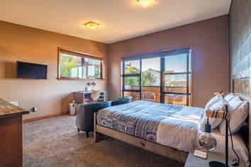 Room 3/71 Carroll Street, Dunedin Central