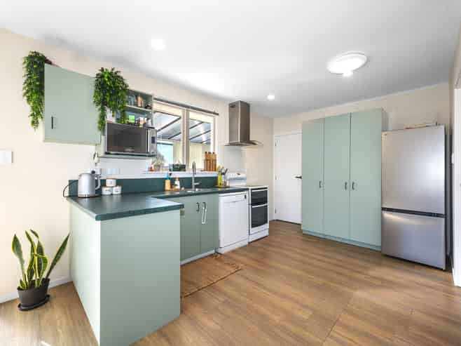 28 Maple Street, Bishopdale