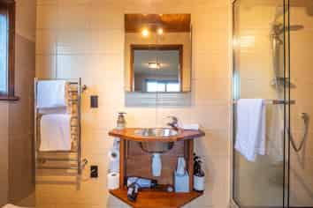 Room 4/71 Carroll Street, Dunedin Central