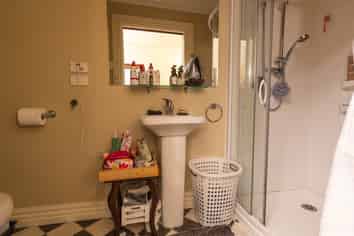 Room 1/396 North Road, North East Valley