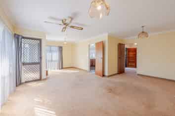 2/407 Gloucester Street, Taradale