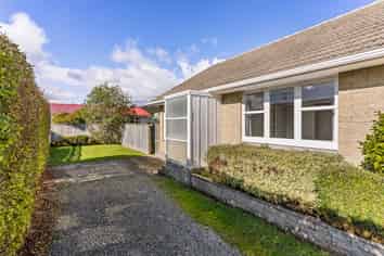 20A Parera Grove, Heretaunga