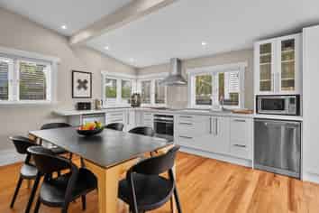 2 Tennyson Street, Northcote Point
