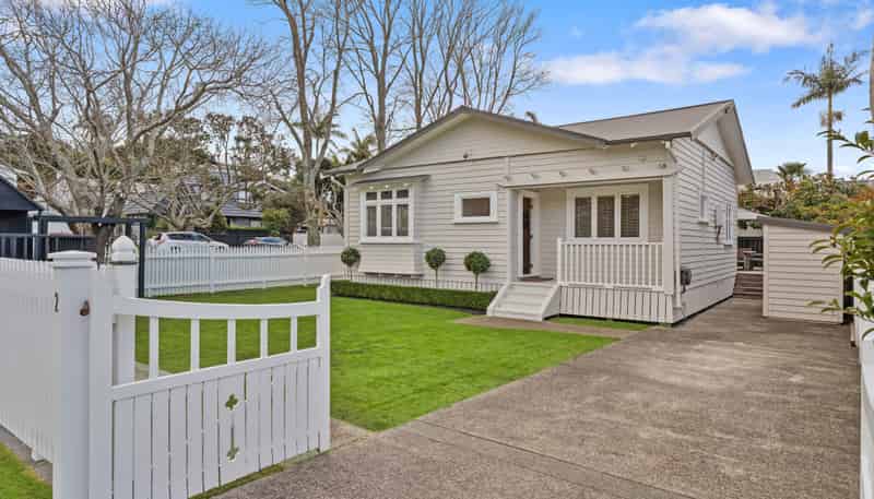 2 Tennyson Street, Northcote Point