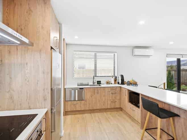 2/249 Lyttelton Street, Spreydon