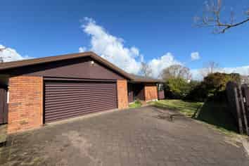 Auckland - Address withheld