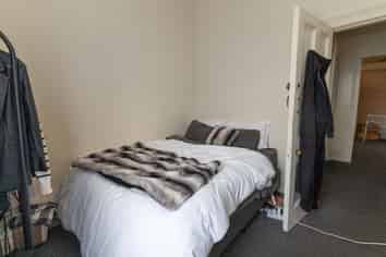 102 Albany Street, North Dunedin