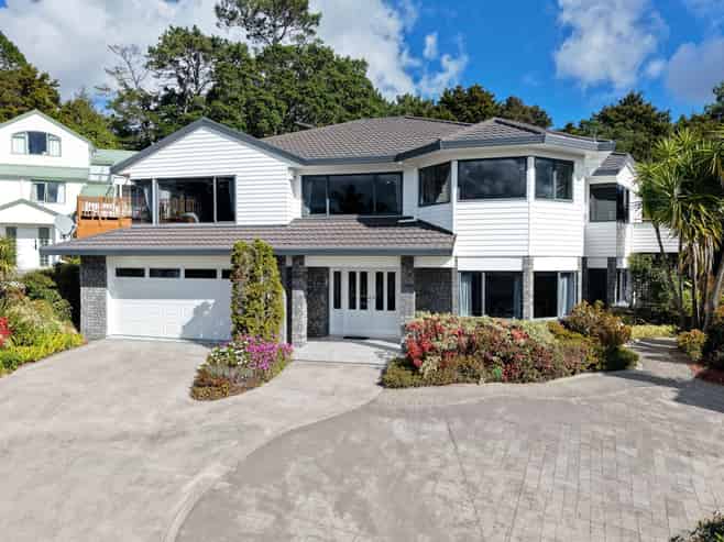 11 Pigeonwood Lane, Albany