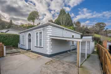 42 Gladstone Road, North East Valley
