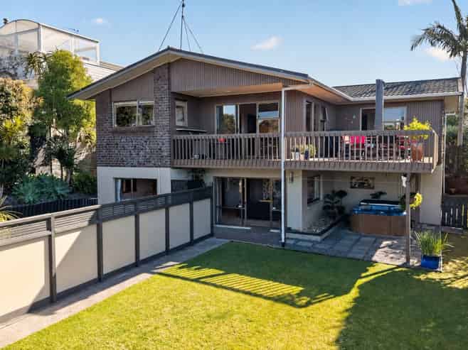 4 Valdese Rise, Browns Bay