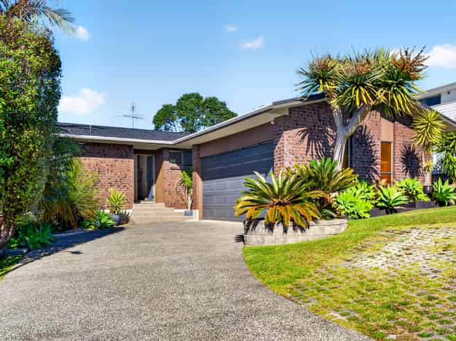 4 Valdese Rise, Browns Bay
