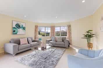 11 Pewter Place, Northwood