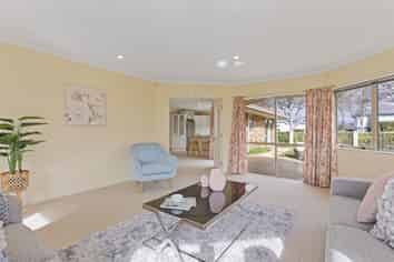 11 Pewter Place, Northwood