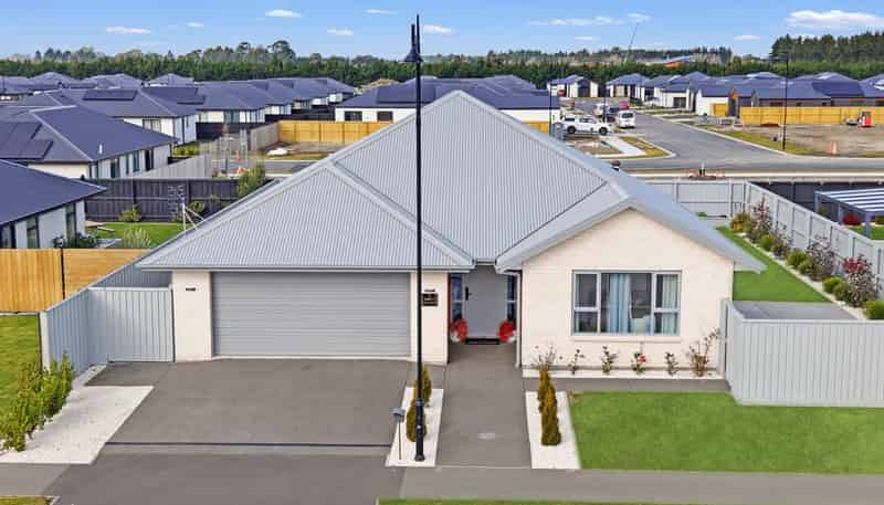 5 Gemstone Place, Rolleston
