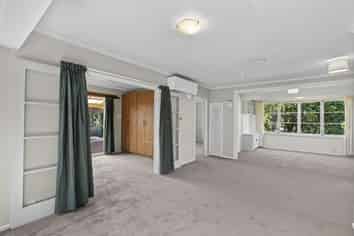 26 Clawton Street, Westown