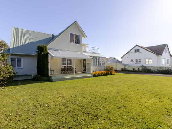 85 Queen Street, Waitara
