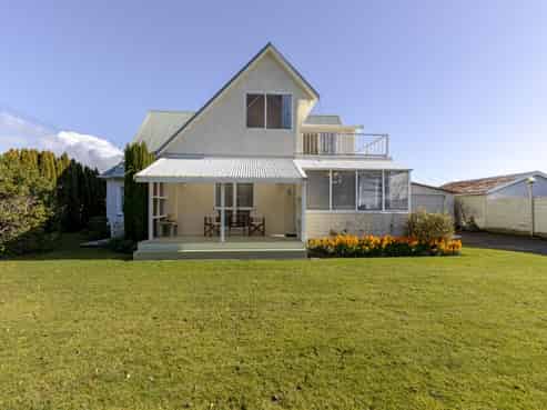 85 Queen Street, Waitara