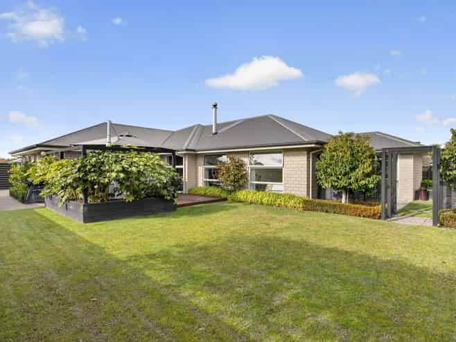 7 Wattle Lane, Rangiora