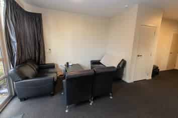 Room 13A/73 Buccleugh Street, North East Valley
