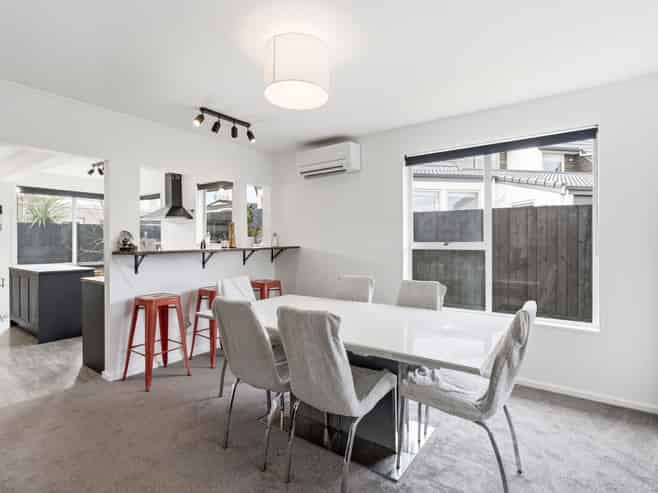 1/19 Caspian Street, South New Brighton