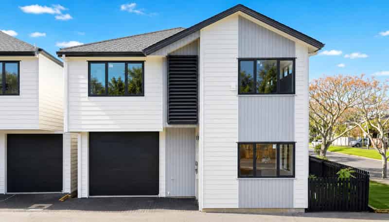54A Universal Drive, Henderson