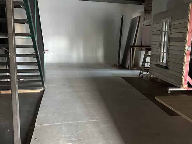 Affordable Commercial Space, Prime Hornby Location