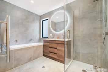35 Flat Bush School Road, Flat Bush