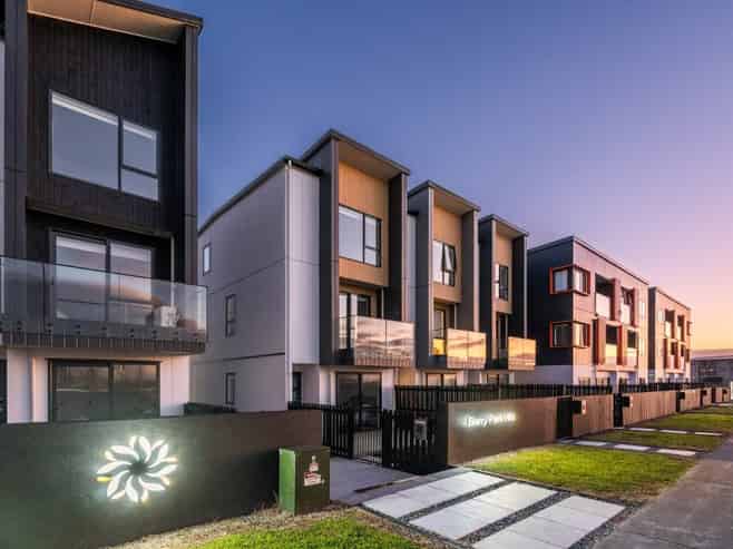 35 Flat Bush School Road, Flat Bush