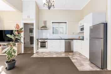 15 Porritt Avenue, Mount Victoria