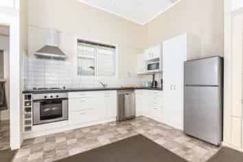 15 Porritt Avenue, Mount Victoria