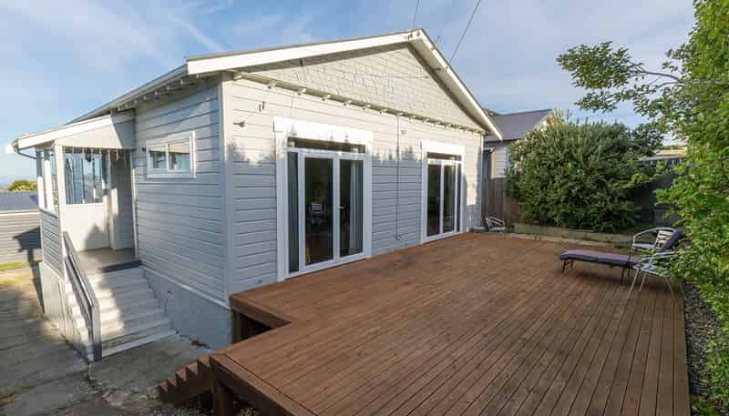 24 Mount Street, Wakari