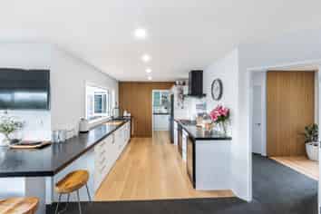 16 Chimera Street, Pegasus