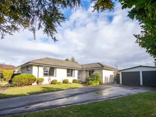 14 Tralee Place, Bishopdale