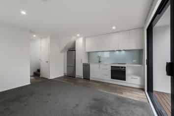 86D Olliviers Road, Phillipstown
