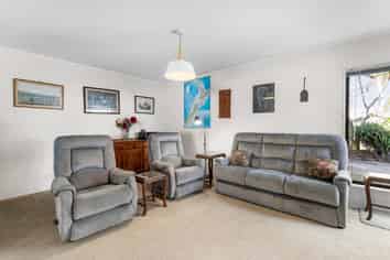 4 Biscay Place, Conifer Grove
