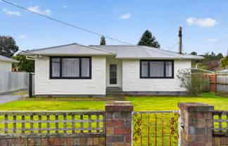 133 Oxford Street, Lansdowne