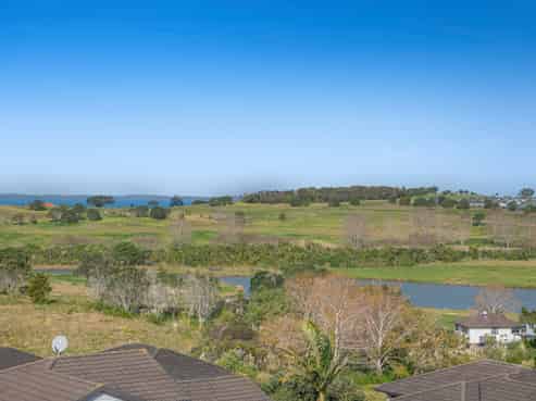 103 Alec Craig Way, Gulf Harbour