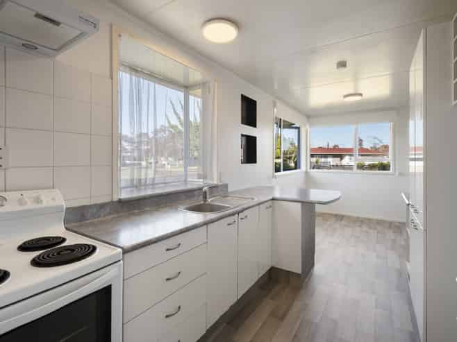 88 Havelock Avenue, Westbrook