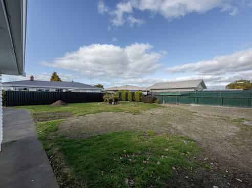 18A Alamein Crescent, Onekawa